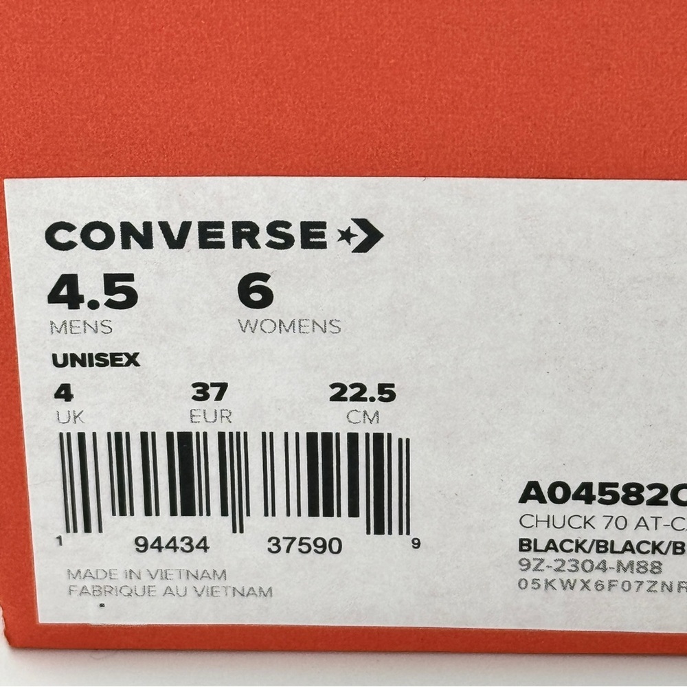 Converse Women's Black High-Top Sneakers Size 6 Chuck 70 AT-CX - Picture 14 of 16